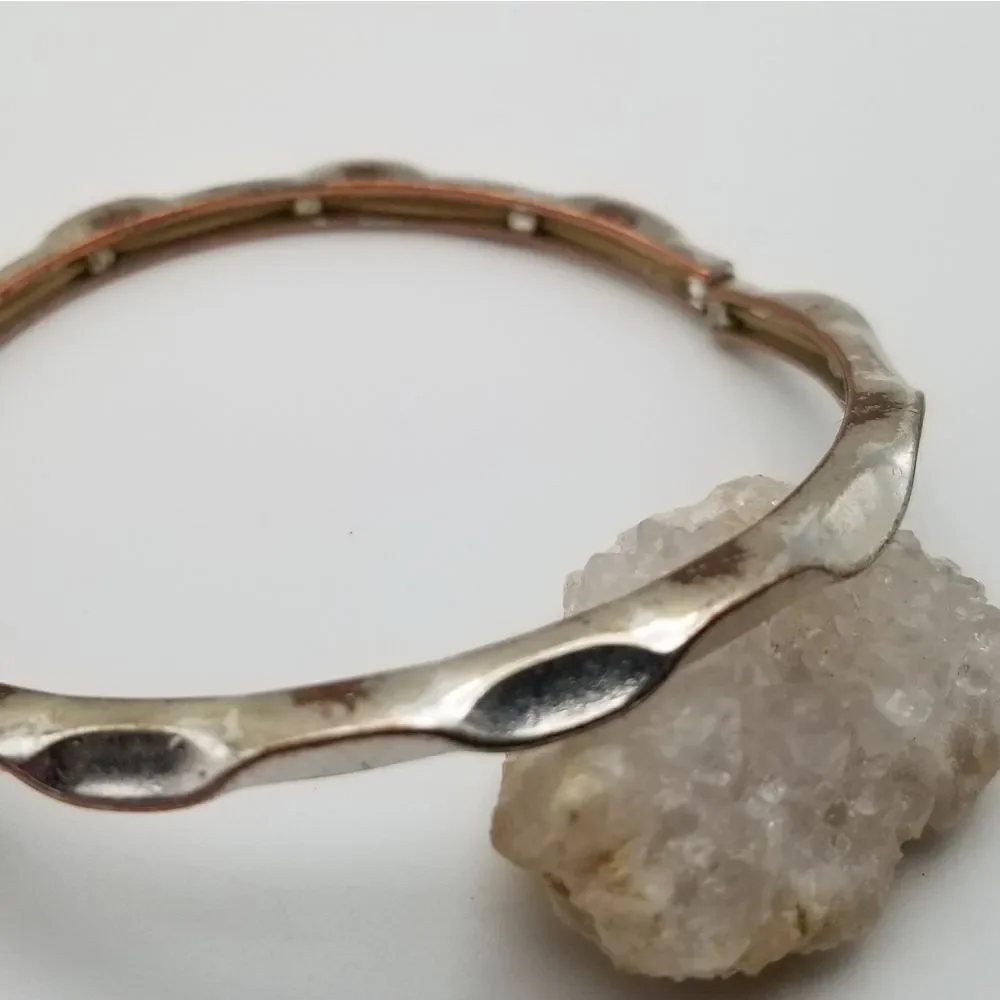 Silver tone concave dot bracelet. B528